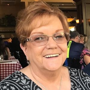 Meet your Posher, Paula